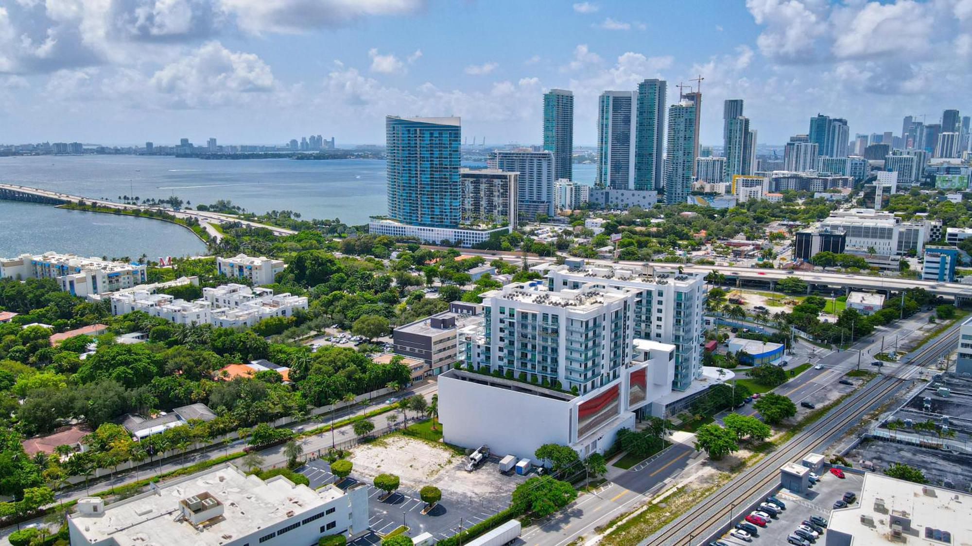 3900-502gj Design District, 2 Bedrooms & 2 Bathrooms Appartement Miami