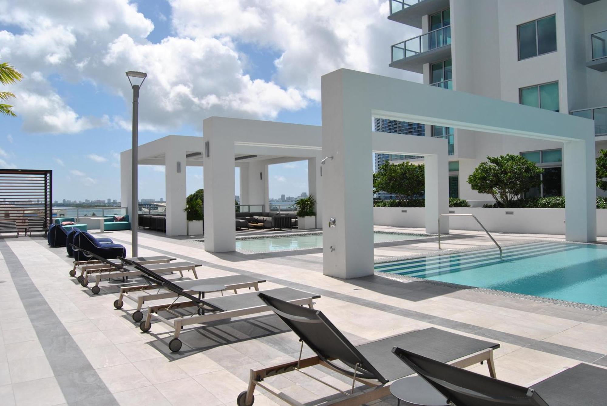 Appartement 3900-502gj Design District, 2 Bedrooms & 2 Bathrooms